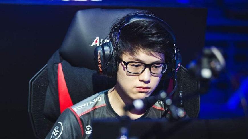 球队提供了 球队提供了